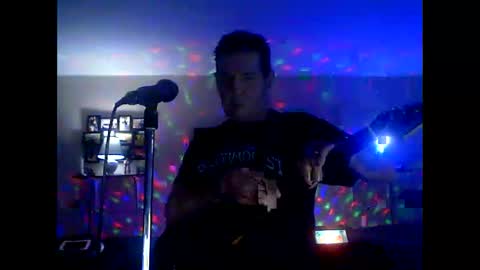 Snapshot of tkthedj chatting on February 11, 10:28 pm TK online show from February 11, 10:28 pm