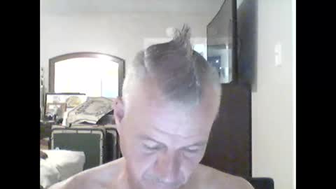 Snapshot of tnash24 chatting on September 23, 12:02 am tx46m online show from September 23, 12:02 am