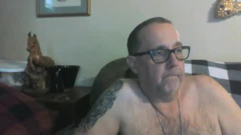 Snapshot of tnvols1968 chatting on February 9, 10:21 pm Vols online show from February 9, 10:21 pm