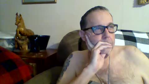 Snapshot of tnvols1968 chatting on March 7, 1:20 am Vols online show from March 7, 1:20 am