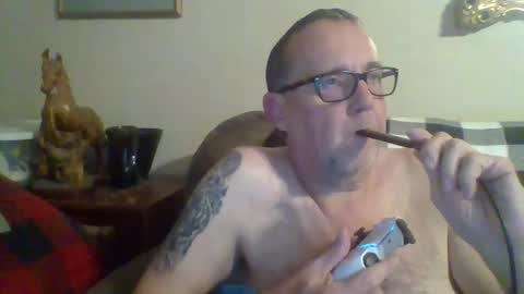 Snapshot of tnvols1968 chatting on November 19, 1:49 am Vols online show from November 19, 1:49 am