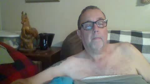 Snapshot of tnvols1968 chatting on November 24, 3:06 am Vols online show from November 24, 3:06 am