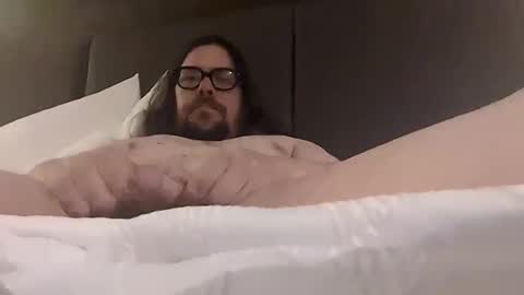 toadmonkey895764453 online show from January 24, 1:24 am