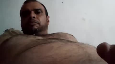 Snapshot of tobe557337 chatting on January 15, 2:27 am tobe557337 online show from January 15, 2:27 am