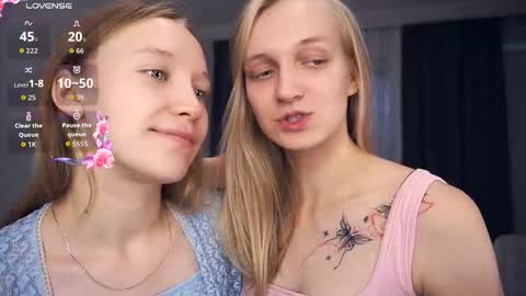 Snapshot of tobicovitt chatting on September 25, 6:28 am Mary online show from September 25, 6:28 am