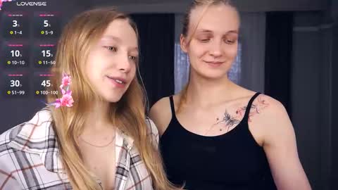 Snapshot of tobicovitt chatting on October 24, 6:21 am Mary online show from October 24, 6:21 am