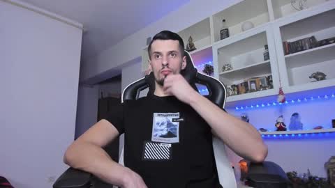 Snapshot of toddclaytonn chatting on December 30, 2:08 pm Todd online show from December 30, 2:08 pm