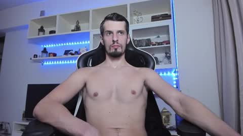 Snapshot of toddclaytonn chatting on October 31, 12:00 am Todd online show from October 31, 12:00 am