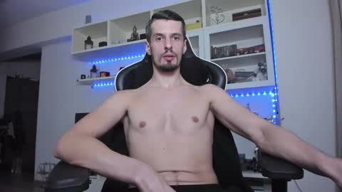 Snapshot of toddclaytonn chatting on November 26, 4:19 pm Todd online show from November 26, 4:19 pm