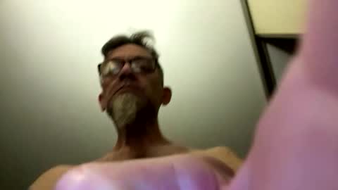 toddmacg online show from February 2, 5:39 am