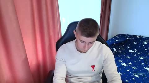 todhorny987 online show from February 24, 9:40 am