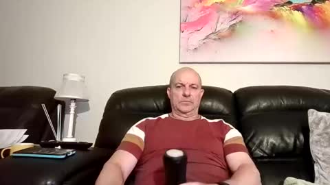 Snapshot of toerag69 chatting on October 4, 5:00 pm toerag69 online show from October 4, 5:00 pm