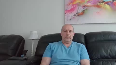 Snapshot of toerag69 chatting on May 31, 1:18 pm toerag69 online show from May 31, 1:18 pm
