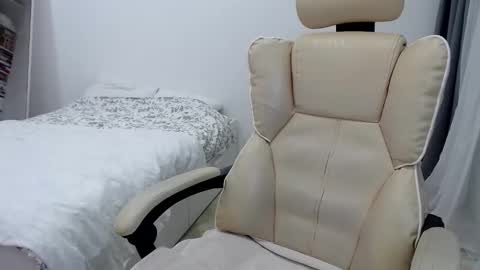 Arina online show from January 25, 7:07 pm