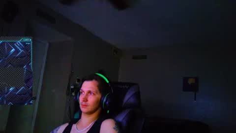 tokensarefun12801 online show from July 1, 12:23 am