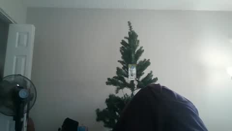 Snapshot of tokerqueen28 chatting on December 14, 9:30 pm tokerqueen28 online show from December 14, 9:30 pm