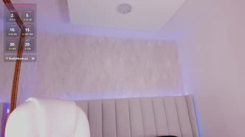 Snapshot of tokio_shuang chatting on November 26, 10:11 pm online show from November 26, 10:11 pm