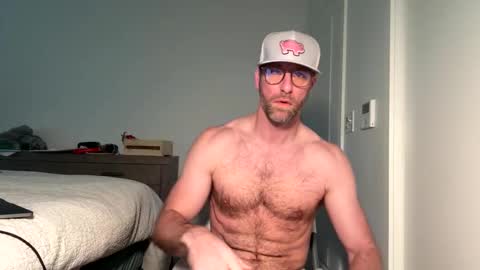 Snapshot of tokyodude12 chatting on January 9, 3:59 pm The Beekeeper online show from January 9, 3:59 pm