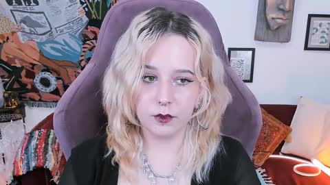 Tolli Moll online show from January 13, 8:15 am