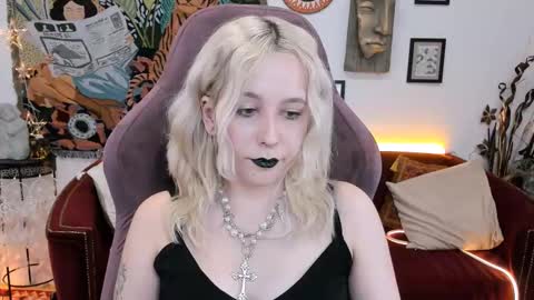 Tolli Moll online show from February 13, 2:20 pm