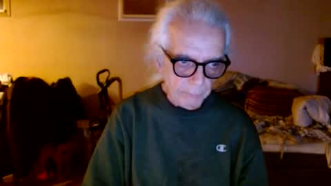 Snapshot of tom112292014 chatting on November 11, 4:56 am tom112292014 online show from November 11, 4:56 am