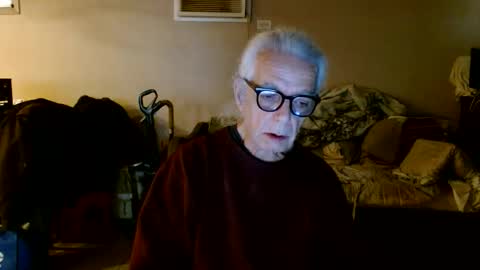 tom112292014 online show from April 24, 1:13 pm