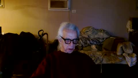 tom112292014 online show from April 27, 12:19 am
