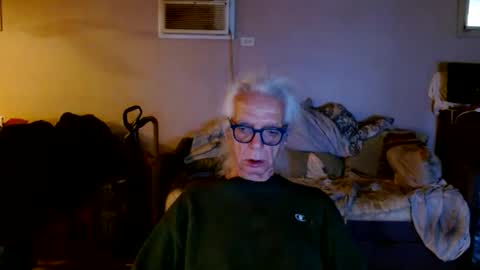tom112292014 online show from May 25, 12:22 pm