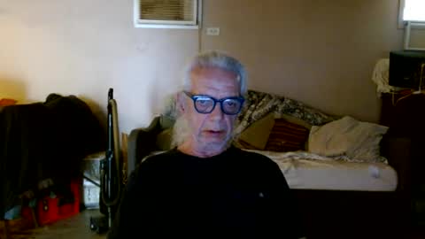 tom112292014 online show from June 14, 2:41 pm