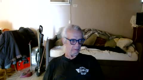 tom112292014 online show from June 28, 5:52 pm