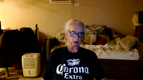 tom112292014 online show from July 11, 4:04 am