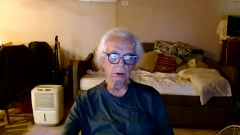 tom112292014 online show from July 15, 5:07 pm