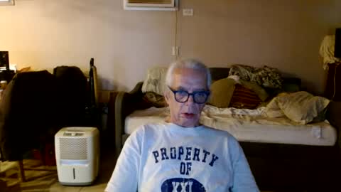 tom112292014 online show from July 28, 1:21 pm
