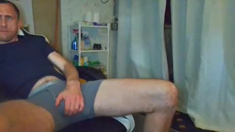 Snapshot of tom6801 chatting on April 6, 1:01 pm Tom online show from April 6, 1:01 pm