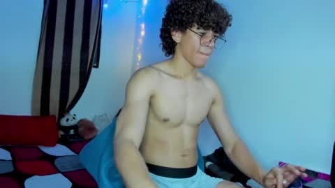 Tom Blue online show from June 19, 12:37 am