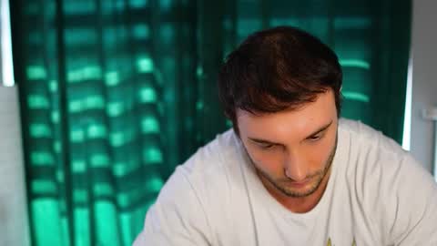 Tom online show from March 13, 8:21 am