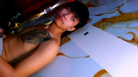 tom_hugecockloader online show from April 8, 10:26 am