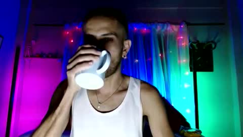 tomas gerauld. make me happy with 10000 tokens online show from December 3, 3:09 am