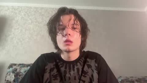 Snapshot of tomassdickpick chatting on June 23, 7:39 am Tomas online show from June 23, 7:39 am