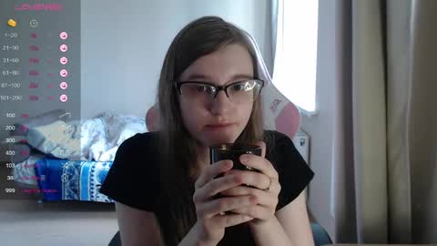 tomato_tease online show from May 14, 10:44 am