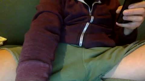 Snapshot of tombi125 chatting on February 2, 5:15 pm tombi125 online show from February 2, 5:15 pm