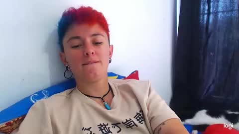 Blue online show from December 18, 7:19 pm