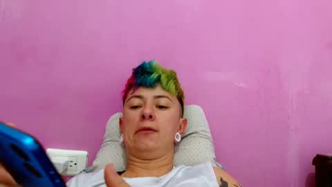 Blue online show from October 5, 4:05 pm