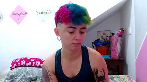 Blue online show from October 11, 12:32 am