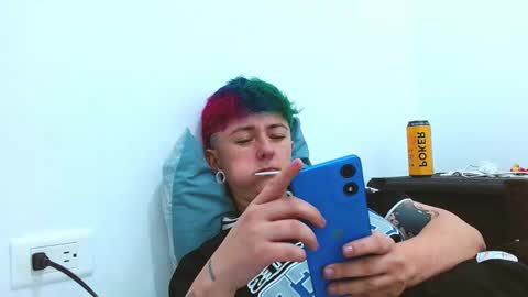 Blue online show from November 16, 12:33 pm