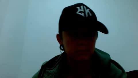 Blue online show from March 11, 11:49 am