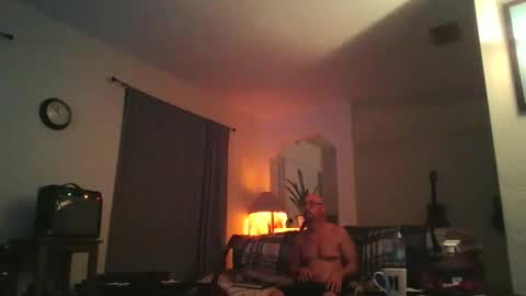 sirmuggsalot online show from March 11, 3:23 am