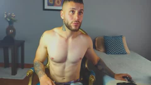 tomDavisXl online show from February 27, 9:04 pm