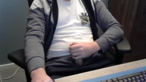 tomin3m online show from October 10, 11:04 pm