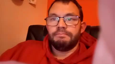 Snapshot of tomlaw1991 chatting on October 29, 6:31 pm tomlaw1991 online show from October 29, 6:31 pm